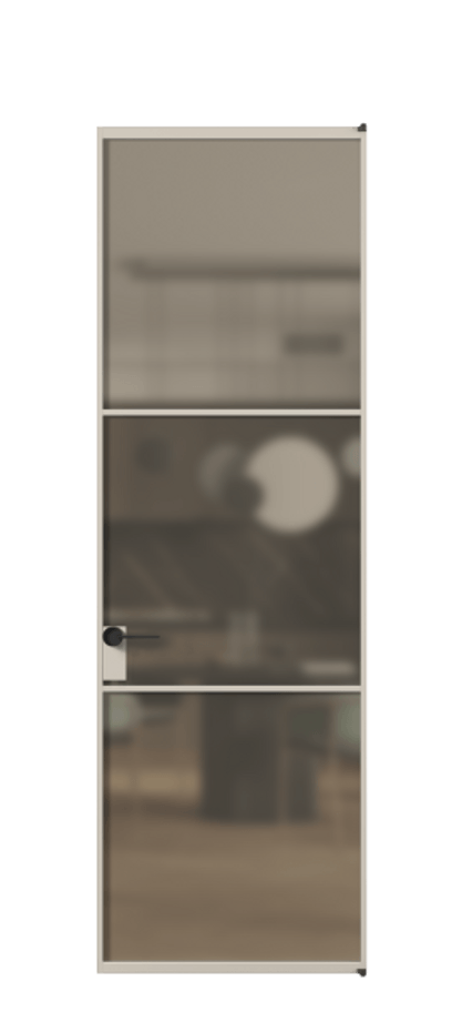 Алюминиевая дверь АЛПЛ040.03 Алюминий светло-бежевый Сатинированное бронзовое стекло, триплекс. Без короба АСБЖ Цена 124605 Стоимость комплекта двери включает: 1. Полотно (600/650/700/750/800/850/900/950*2000-2400 мм).
2. Короб
3. Комплект фурнитуры (2 торцевые петли и магнитный замок с ответной планкой). Фабрика дверей Волховец 8 (800) 551 43 19 Алюминиевая дверь АЛПЛ040.03 Алюминий светло-бежевый Сатинированное бронзовое стекло, триплекс Цена 124605 | Volhovec